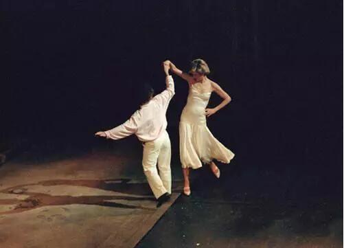 燈飾和女人 燈飾和女人